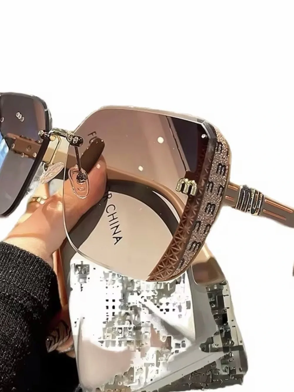 Shield Sunglasses - Pink Lens